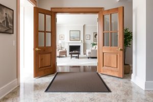 reforma puerta para discapacidad